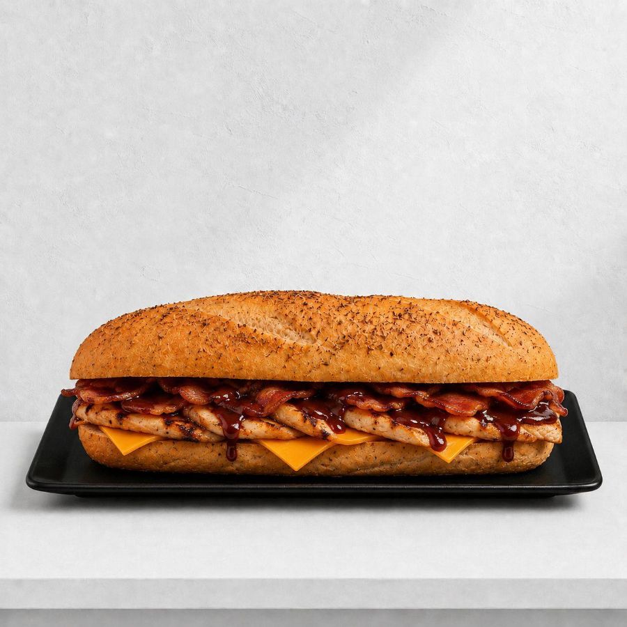 MegaSánduche Bacon Chicken BBQ