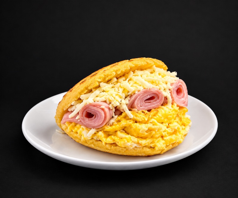 AREPA DE HUEVO
