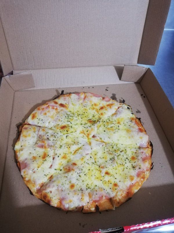Pizza personal Clásica