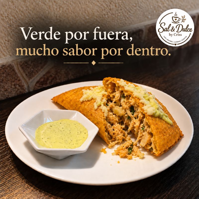 Empanada Verde de Pollo