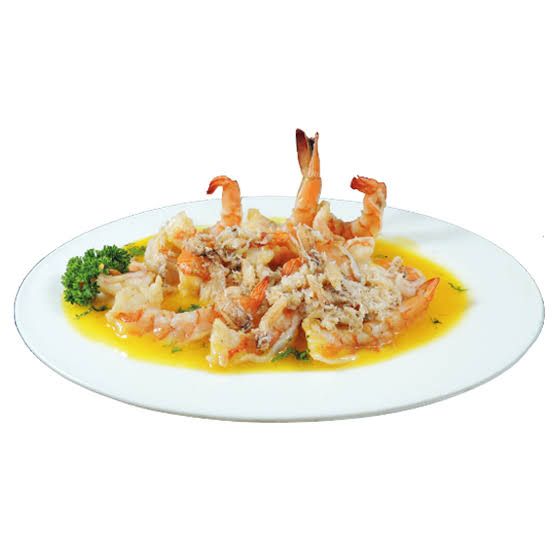 CAMARON EN SALSA DE CANGREJO